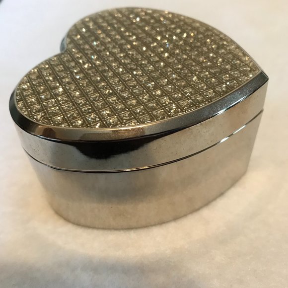 Bowring Silver Tone Heart Shaped Trinket Box with Jewelled Patterned Lid - Picture 4 of 7